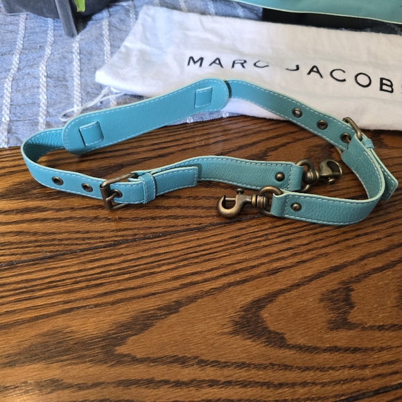 Marc Jacobs Vintage Tiffany Blue Leather Satchel and Dustbag Set - Picture 3 of 16